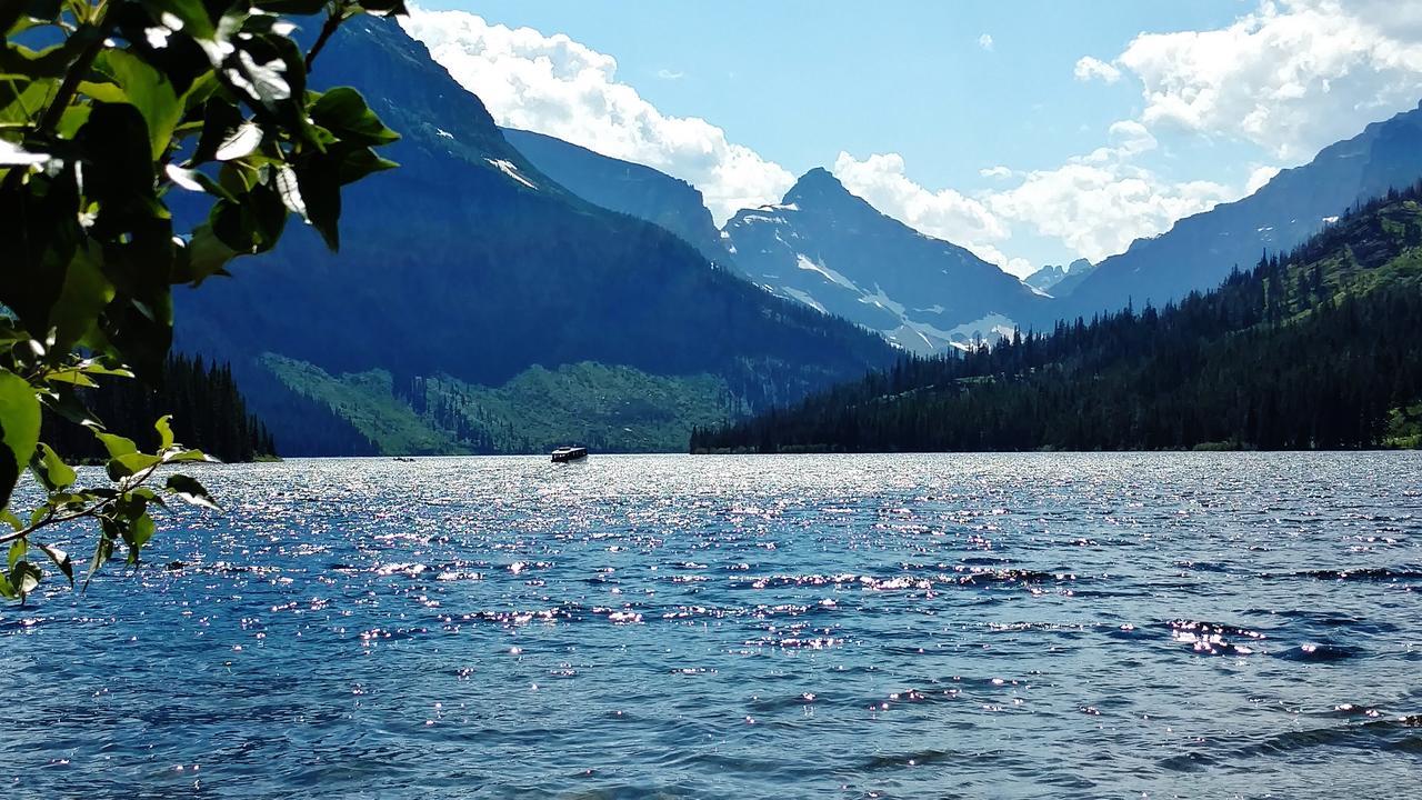 East Glacier Motel & Cabins East Glacier Park Village ภายนอก รูปภาพ