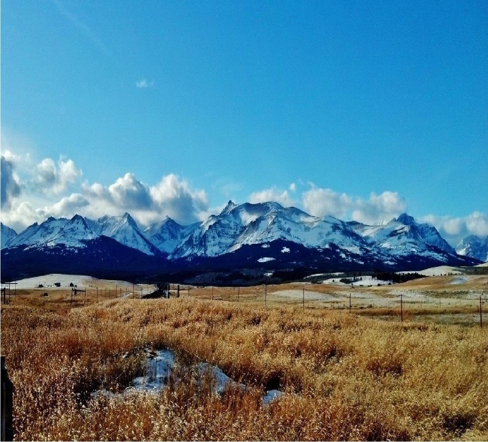 East Glacier Motel & Cabins East Glacier Park Village ภายนอก รูปภาพ